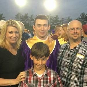 Meet your Posher, Thomas